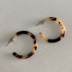TORTOISE MEDIUM HOOPS